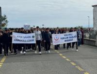 Ayşe Şahin Anadolu Lisesi Öğrencileri Sağlıklı Yaşam İçin Yürüdü